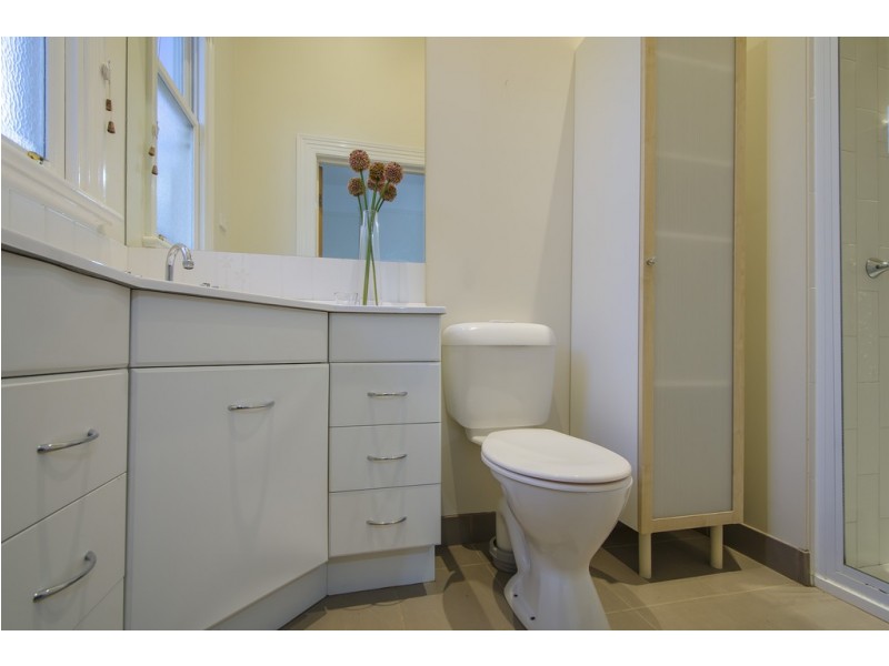 92 Elphin Street, Newport VIC 3015