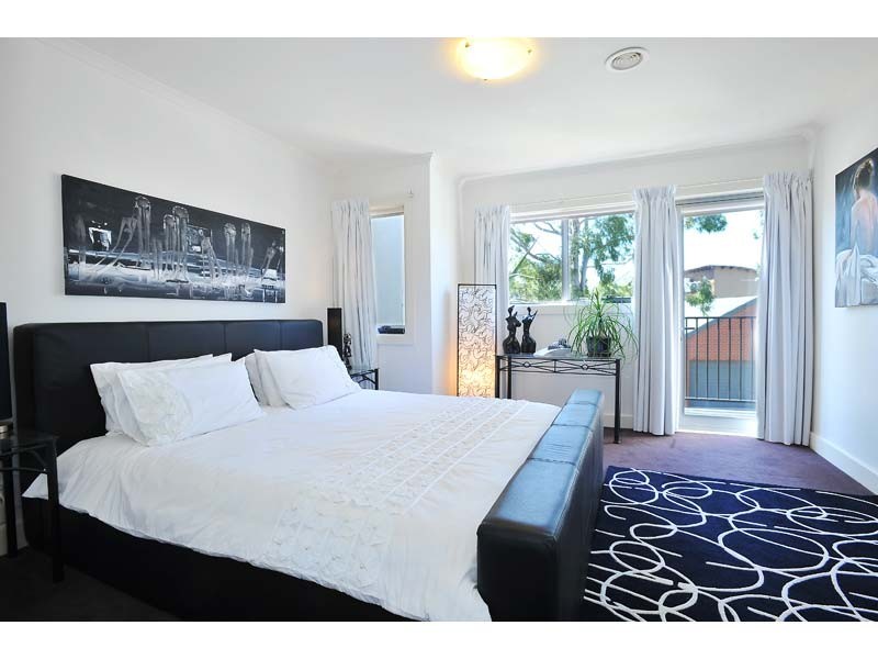 191 John Liston Drive, Newport VIC 3015