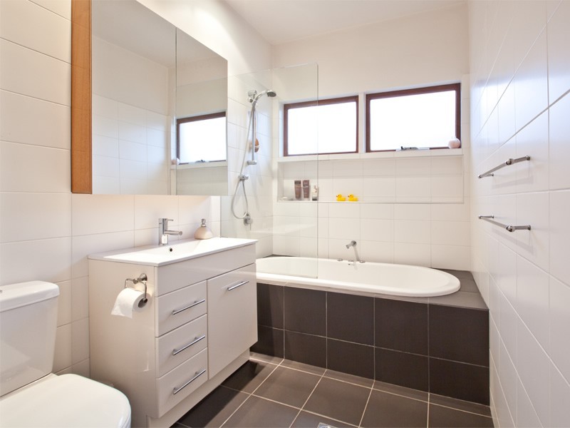 11 Charlotte Street, Newport VIC 3015