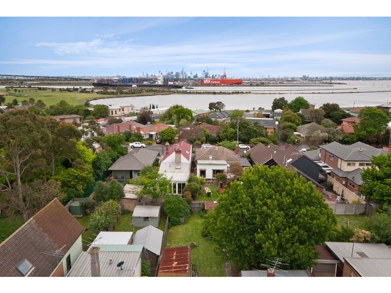 213 Douglas Parade, Newport VIC 3015