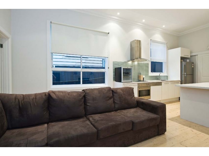 28 Hamilton Street, Seddon VIC 3011