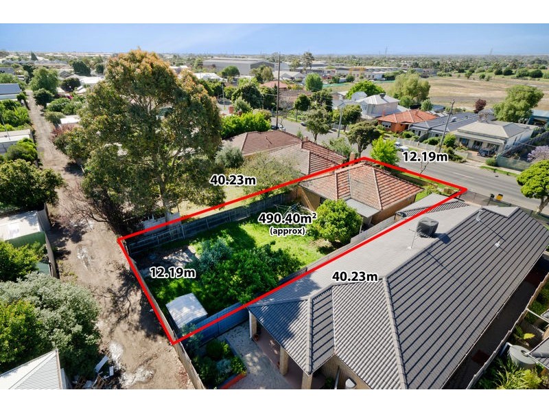 55 Blackshaws Road, Newport VIC 3015