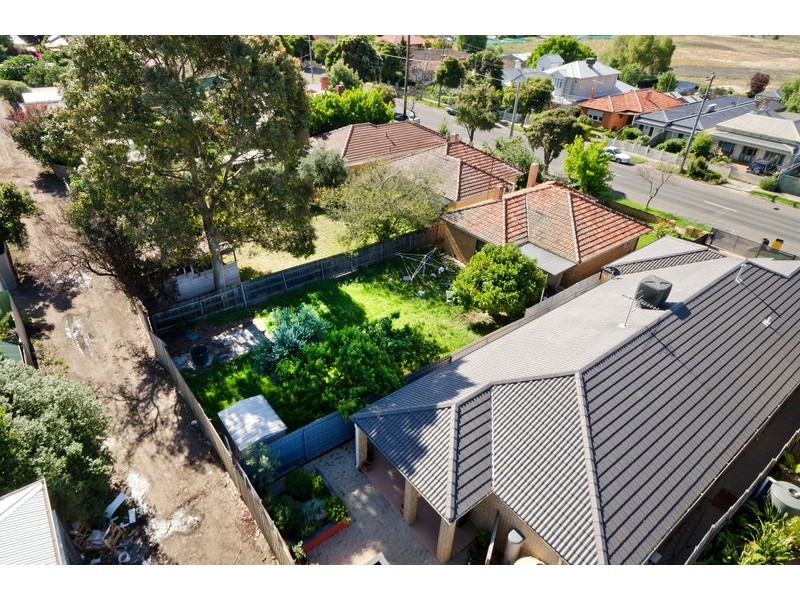 55 Blackshaws Road, Newport VIC 3015