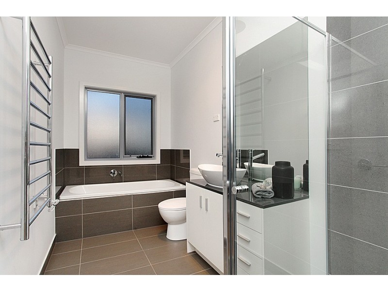 53 Charlotte Street, Newport VIC 3015