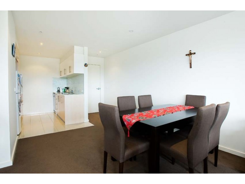 304/117 Pier Street, Altona VIC 3018