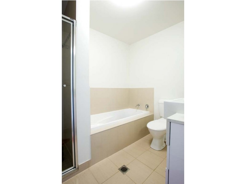 304/117 Pier Street, Altona VIC 3018