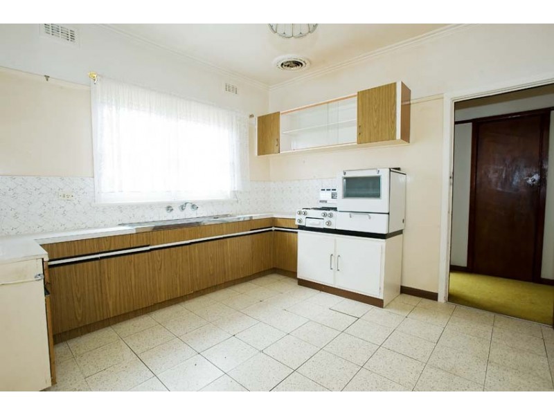 4 Angliss Street, Yarraville VIC 3013