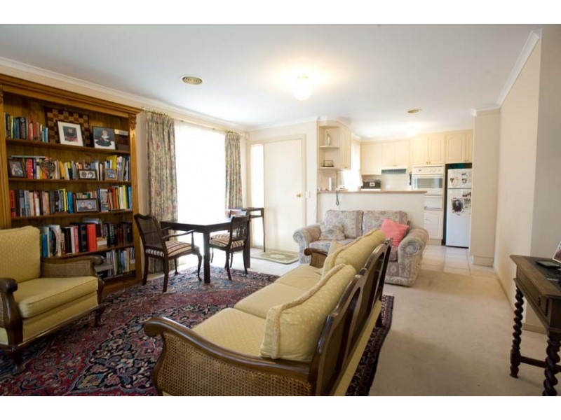 2B Maddox Road, Newport VIC 3015