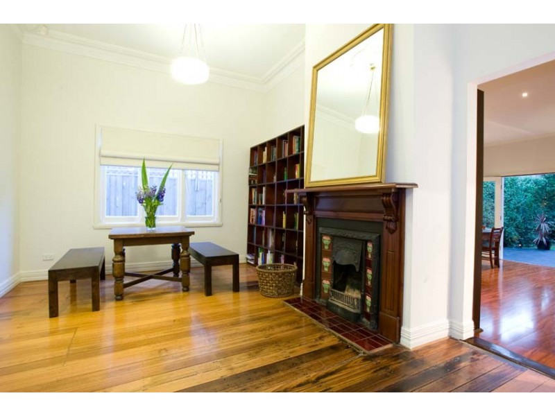 183 Charles Street, Seddon VIC 3011