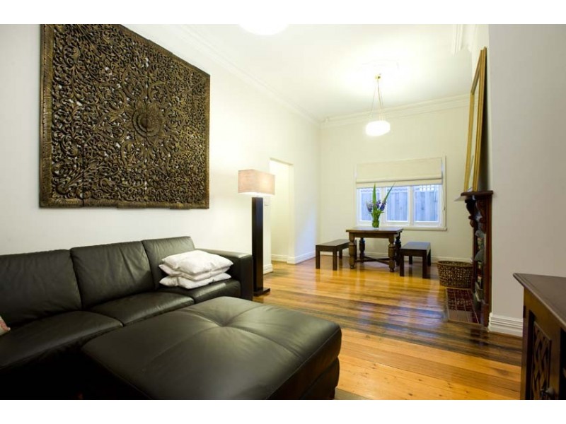 183 Charles Street, Seddon VIC 3011