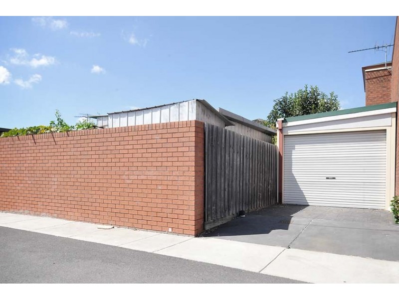 172 Pilgrim Street, Seddon VIC 3011