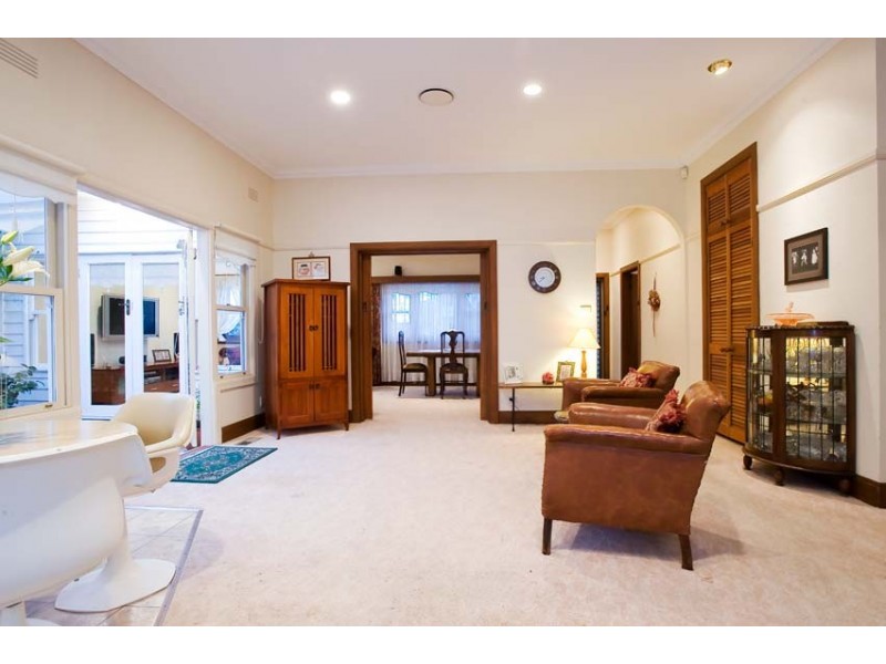 2 Eden Street, Footscray VIC 3011