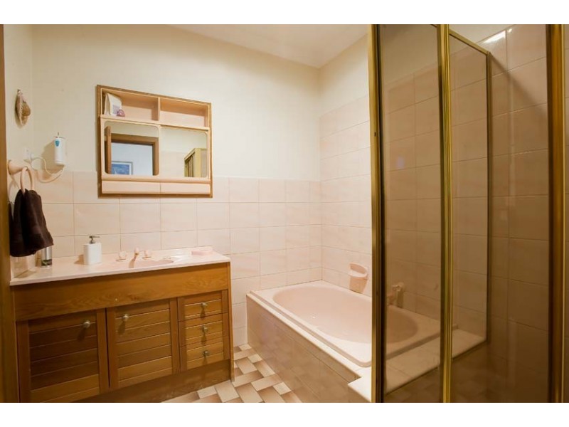 2 Eden Street, Footscray VIC 3011