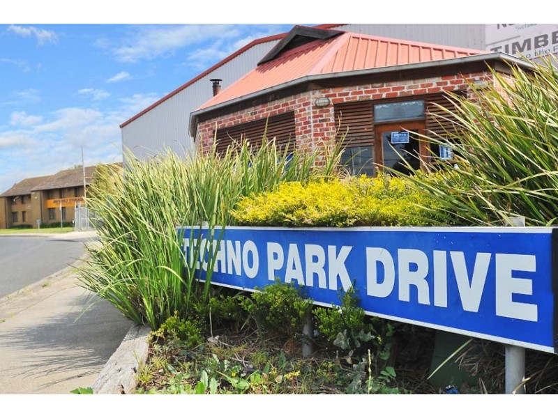 5/2 Techno Park Drive, Williamstown VIC 3016