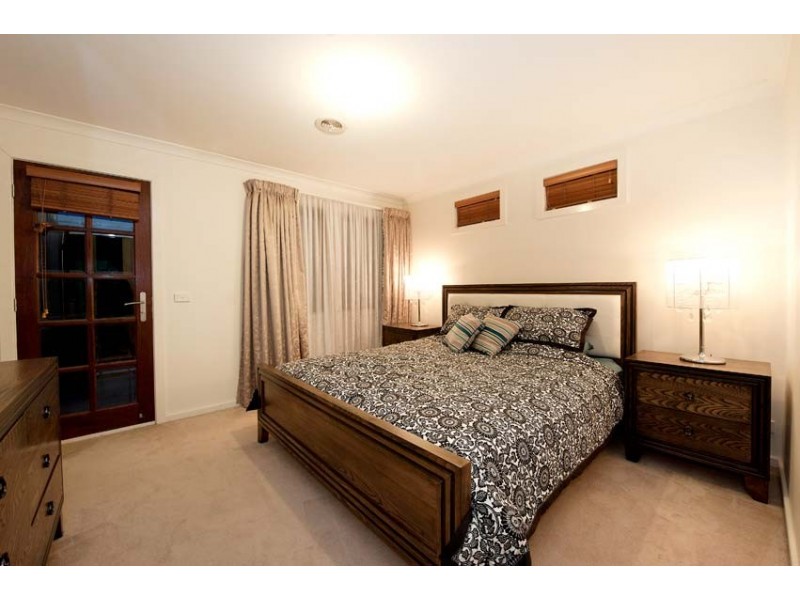 102 Wembley Avenue, Yarraville VIC 3013