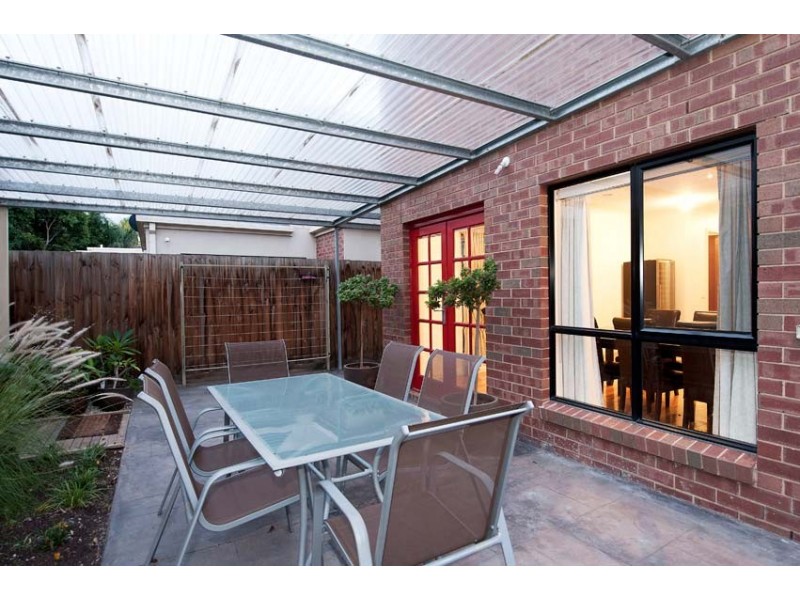 102 Wembley Avenue, Yarraville VIC 3013