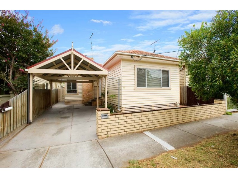 130  Empress Avenue, Kingsville VIC 3012