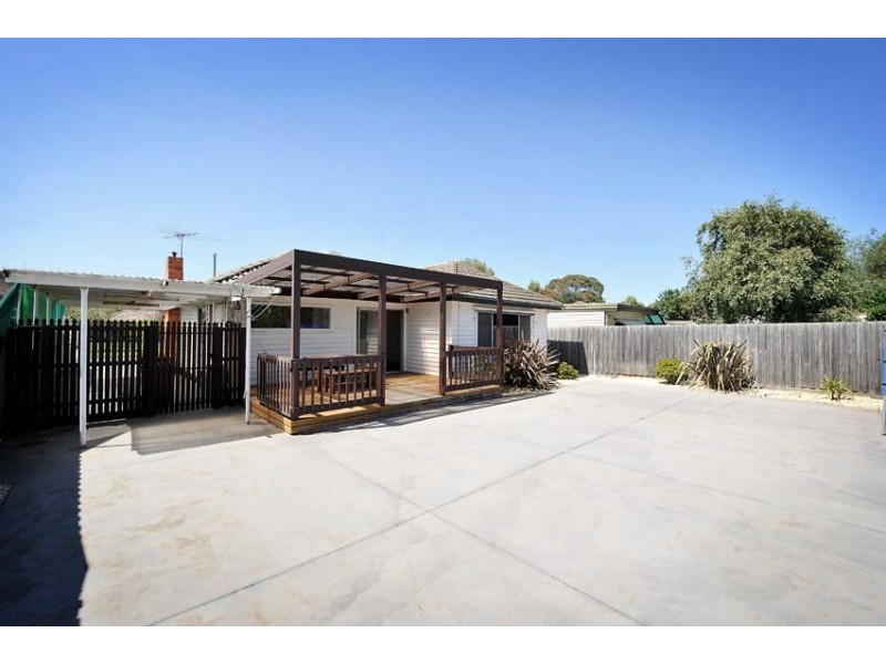 9 Third Avenue, Altona North VIC 3025