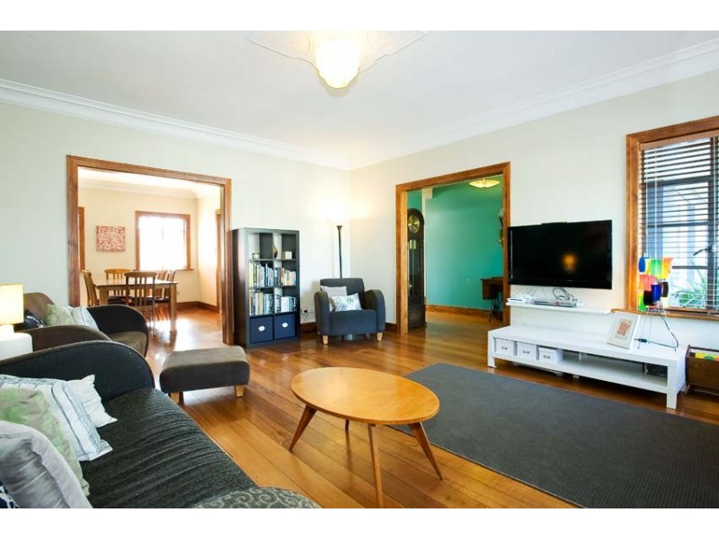 84 Hamilton Street, Yarraville VIC 3013