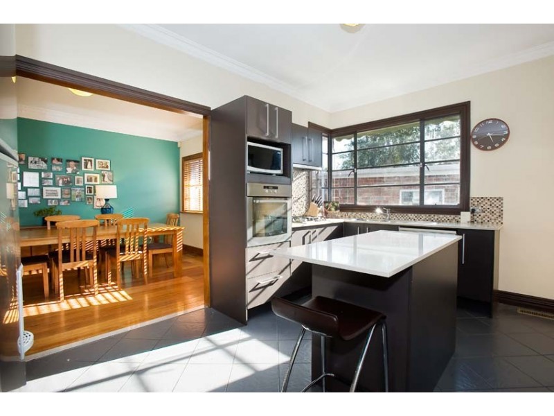 84 Hamilton Street, Yarraville VIC 3013