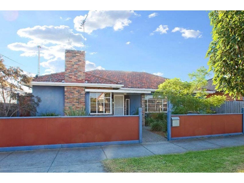 84 Hamilton Street, Yarraville VIC 3013