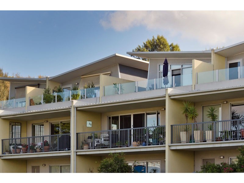 6/1 Saltriver Place, Footscray VIC 3011