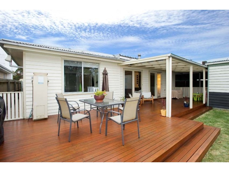 121 Woods Street, Newport VIC 3015