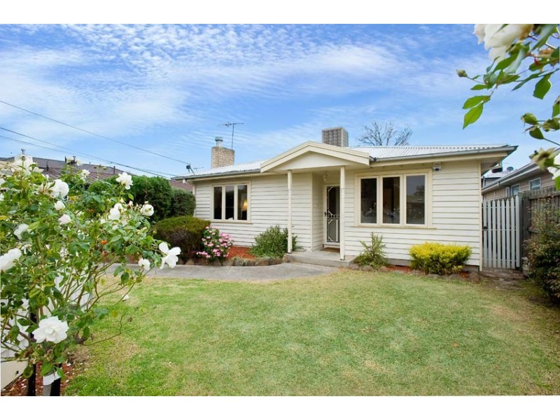 121 Woods Street, Newport VIC 3015