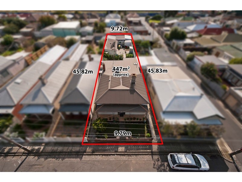 14 Alexander Street, Seddon VIC 3011