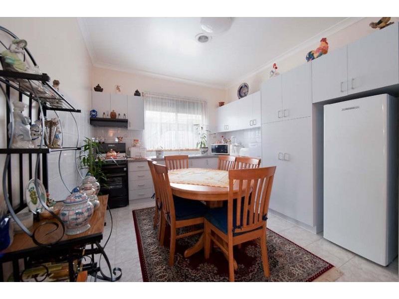 14 Alexander Street, Seddon VIC 3011