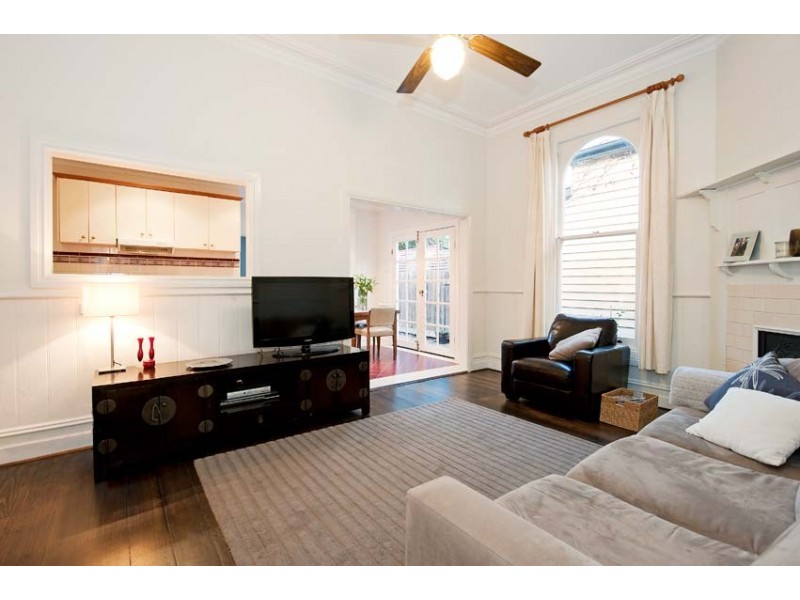 7 Bayview Road, Seddon VIC 3011