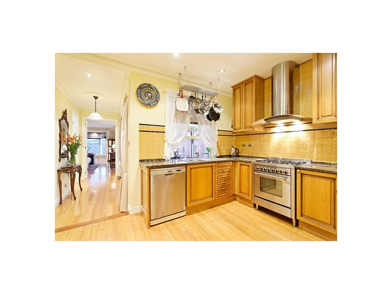 14 Cambridge Street, Seaholme VIC 3018