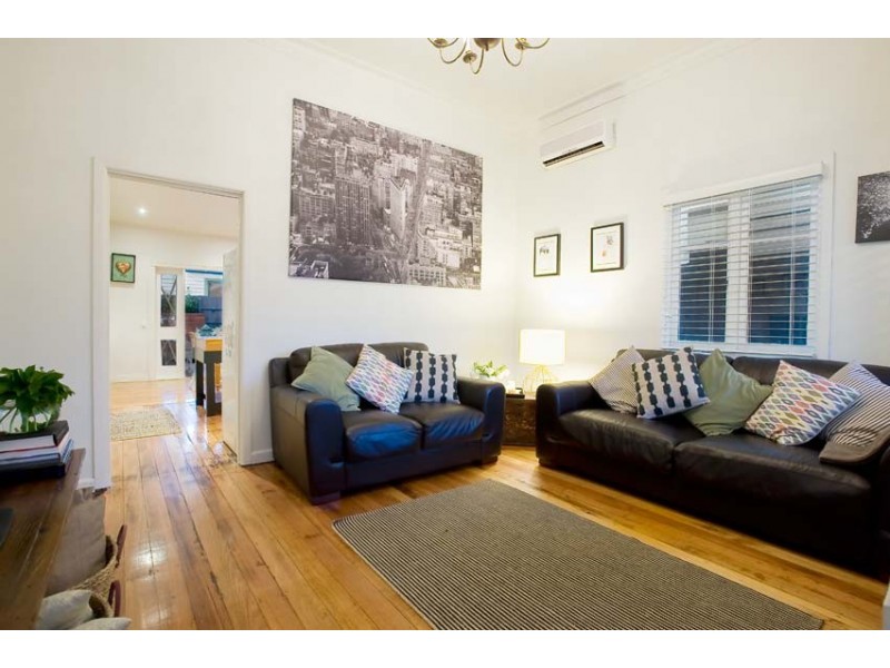 4 Acton Street, Seddon VIC 3011