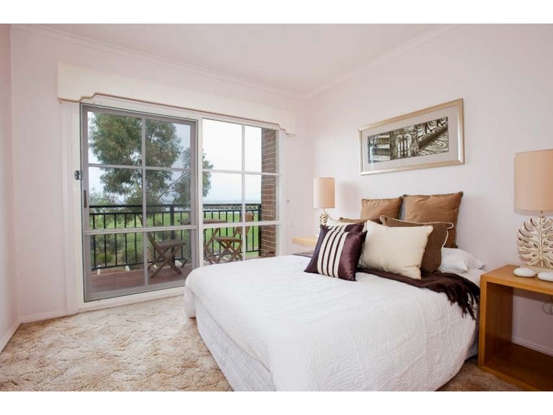 34 McGuire Crescent, Williamstown VIC 3016