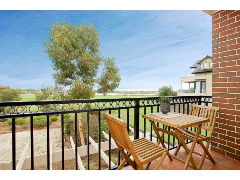 34 McGuire Crescent, Williamstown VIC 3016