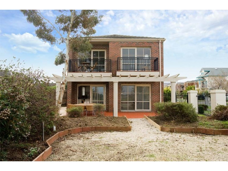 34 McGuire Crescent, Williamstown VIC 3016