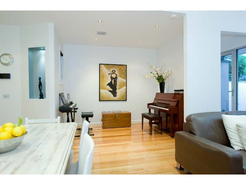 3B Home Road, Newport VIC 3015