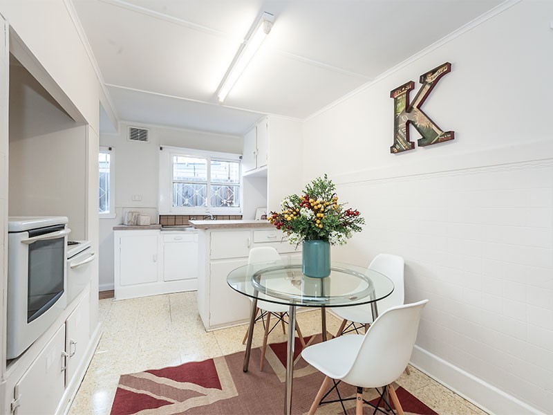 11 Howard Street, Maidstone VIC 3012