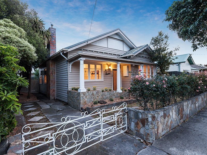 11 Howard Street, Maidstone VIC 3012