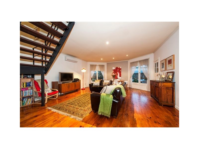 146 Williamstown Road, Kingsville VIC 3012