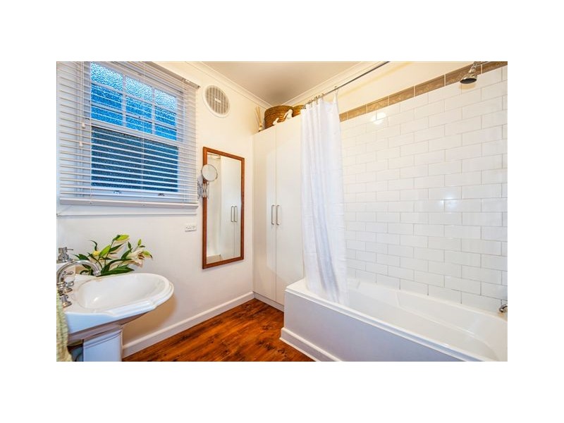 146 Williamstown Road, Kingsville VIC 3012