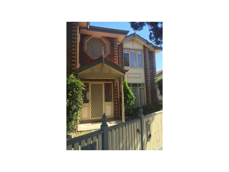 18 Milford St, Newport VIC 3015