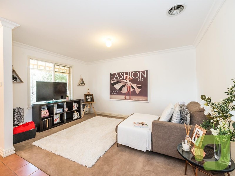 143 Johnston St,, Newport VIC 3015