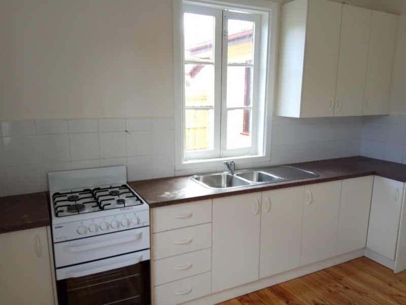 2/605 Melbourne Road, Spotswood VIC 3015