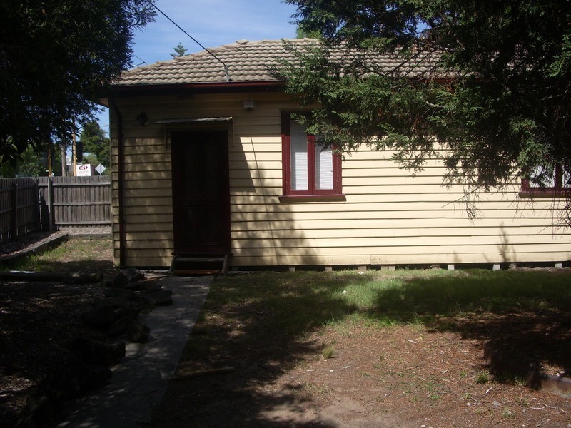 2/605 Melbourne Road, Spotswood VIC 3015