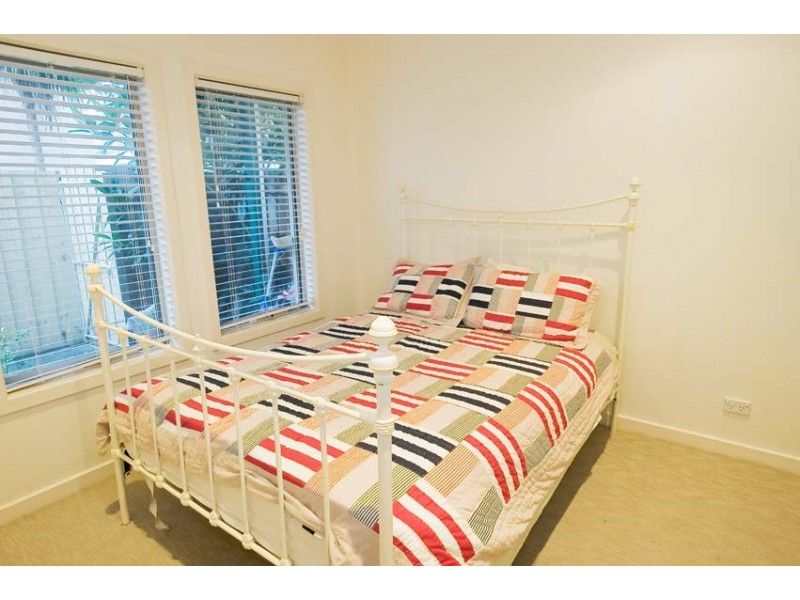 2/164 Aitken Street, Williamstown VIC 3016