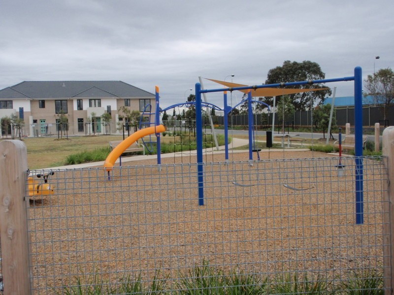 9/8  Crefden Street, Maidstone VIC 3012