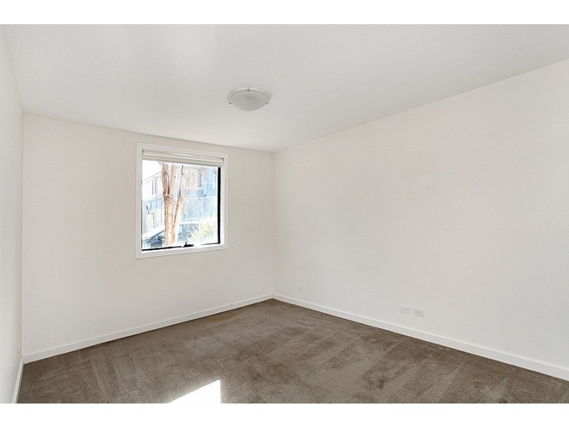 3/2 Crefden Street, Maidstone VIC 3012