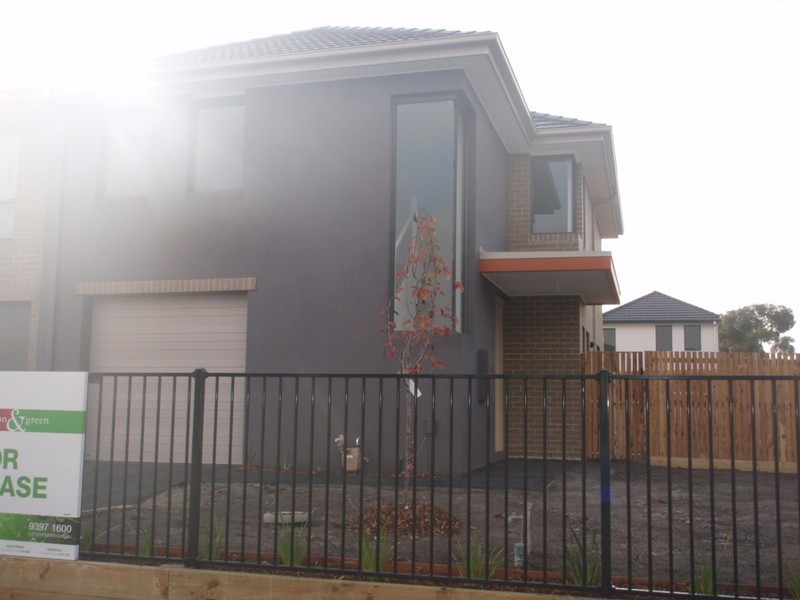 3 Grevilea Circuit, Maidstone VIC 3012