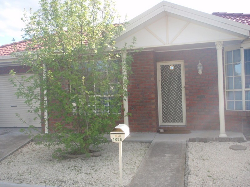 2/105 Sixth Avenue, Altona North VIC 3025